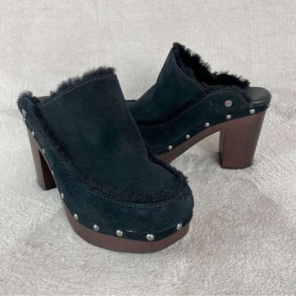 UGG Aubriana Mule Women's Heel Boots 7 Black Suede Sheepskin Lined Studded NEW - Picture 3 of 8